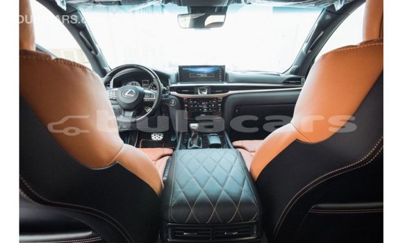 Acheter Import Voiture Lexus LX Noir à Import - Dubai, Central Acheter Import Voiture Lexus LX Noir à Import - Dubai, Central