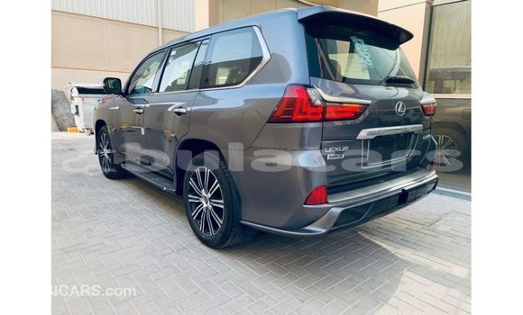 Acheter Import Voiture Lexus LX Gris à Import - Dubai, Central Acheter Import Voiture Lexus LX Gris à Import - Dubai, Central