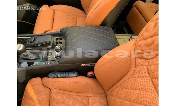 Acheter Import Voiture Lexus LX Gris à Import - Dubai, Central Acheter Import Voiture Lexus LX Gris à Import - Dubai, Central