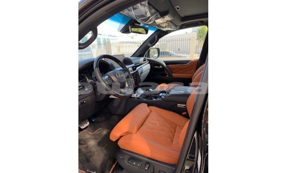 Acheter Import Voiture Lexus LX Gris à Import - Dubai, Central Acheter Import Voiture Lexus LX Gris à Import - Dubai, Central