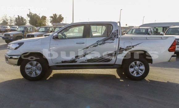 Buy Import Toyota Hilux White Car in Import - Dubai in Central Buy Import Toyota Hilux White Car in Import - Dubai in Central