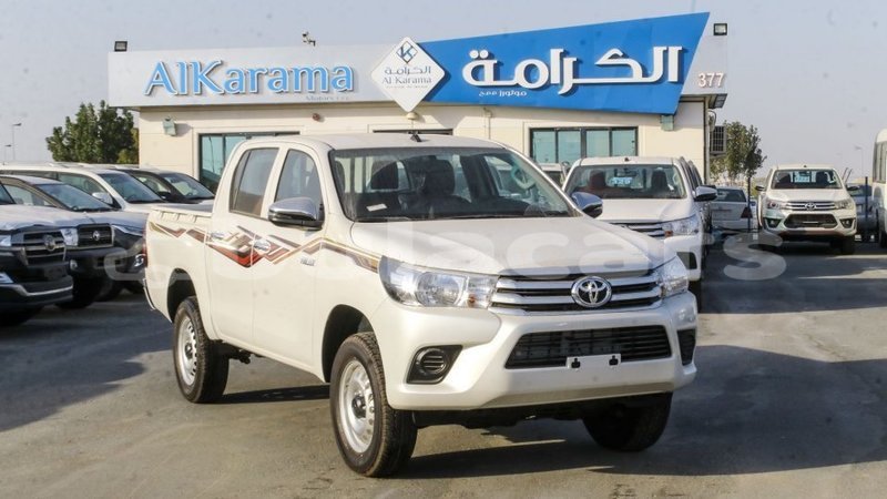 Big with watermark toyota hilux central import dubai 6652
