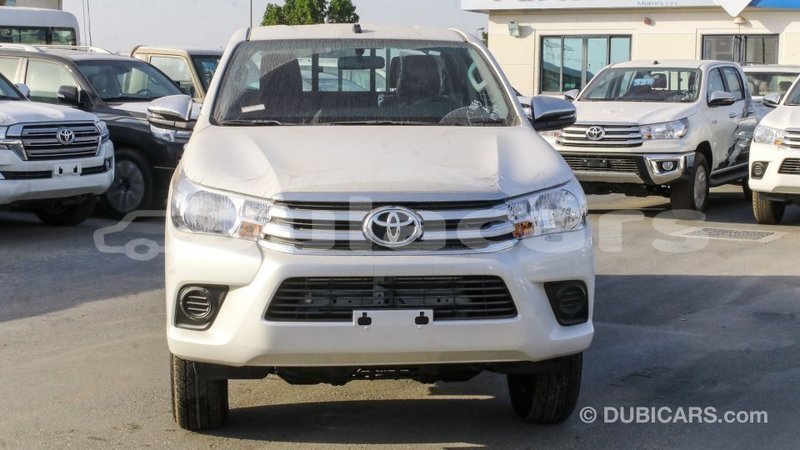 Big with watermark toyota hilux central import dubai 6652