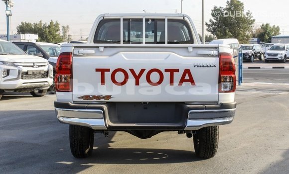 Buy Import Toyota Hilux White Car in Import - Dubai in Central Buy Import Toyota Hilux White Car in Import - Dubai in Central