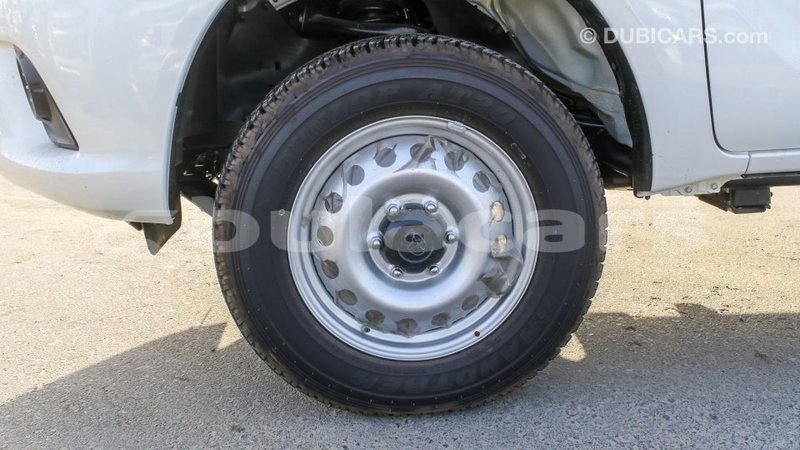 Big with watermark toyota hilux central import dubai 6652