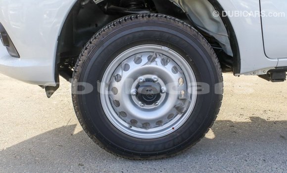 Buy Import Toyota Hilux White Car in Import - Dubai in Central Buy Import Toyota Hilux White Car in Import - Dubai in Central