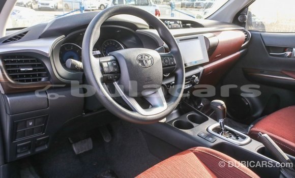 Buy Import Toyota Hilux White Car in Import - Dubai in Central Buy Import Toyota Hilux White Car in Import - Dubai in Central