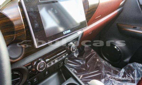 Buy Import Toyota Hilux White Car in Import - Dubai in Central Buy Import Toyota Hilux White Car in Import - Dubai in Central