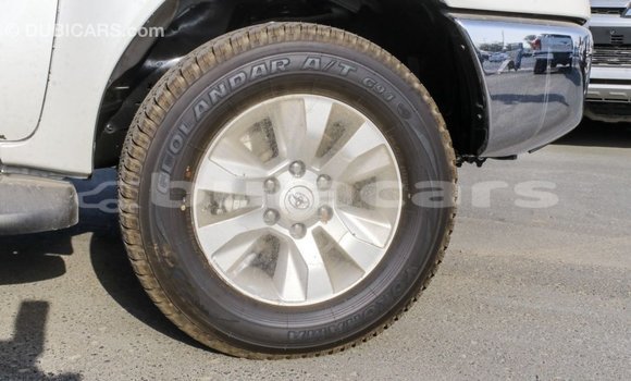 Buy Import Toyota Hilux White Car in Import - Dubai in Central Buy Import Toyota Hilux White Car in Import - Dubai in Central