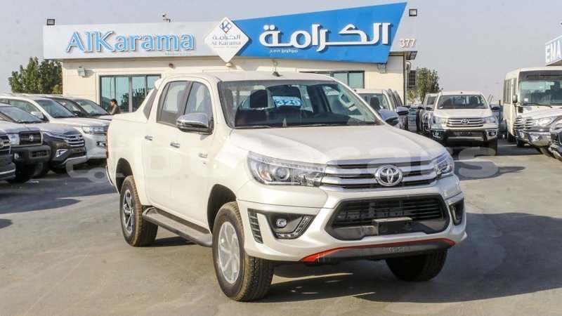 Big with watermark toyota hilux central import dubai 6656