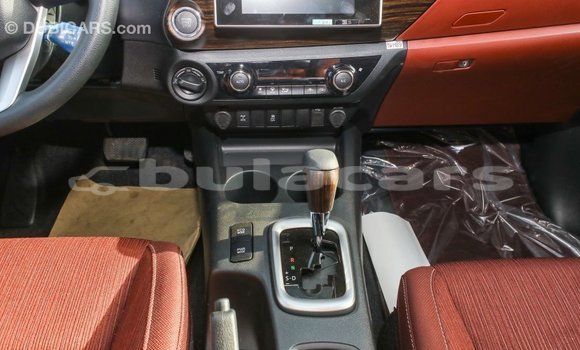 Buy Import Toyota Hilux White Car in Import - Dubai in Central Buy Import Toyota Hilux White Car in Import - Dubai in Central