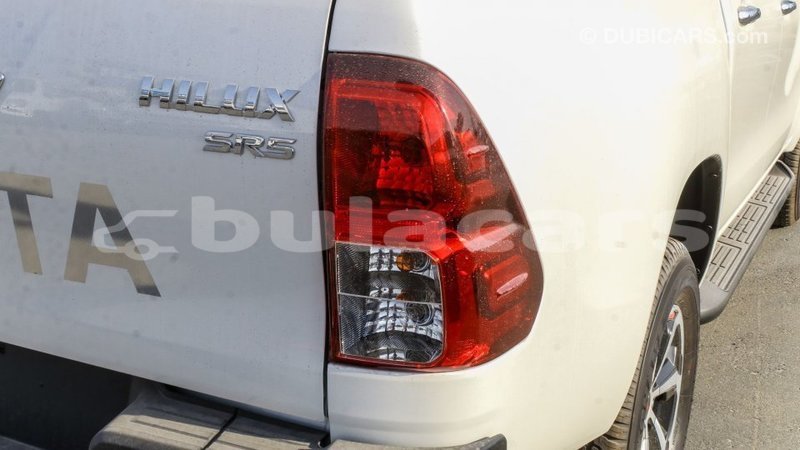 Big with watermark toyota hilux central import dubai 6656