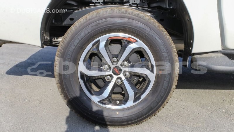 Big with watermark toyota hilux central import dubai 6656