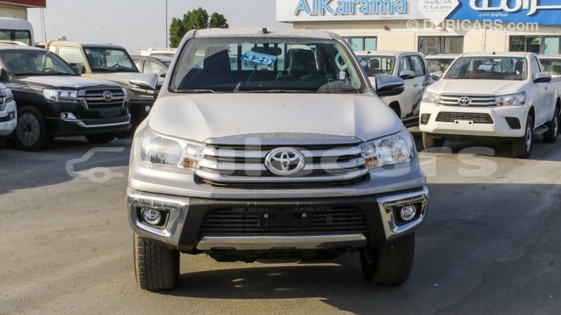 Big with watermark toyota hilux central import dubai 6658