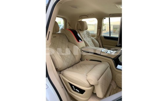 Buy Import Lexus LX White Car in Import - Dubai in Central Buy Import Lexus LX White Car in Import - Dubai in Central