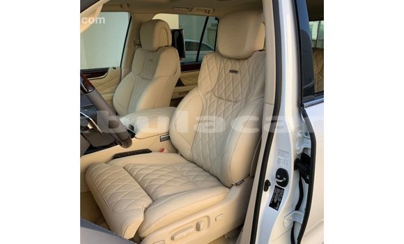 Buy Import Lexus LX White Car in Import - Dubai in Central Buy Import Lexus LX White Car in Import - Dubai in Central