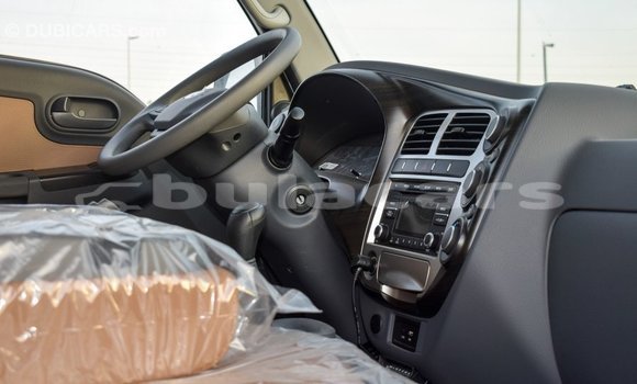 Buy Import Kia K3 White Car in Import - Dubai in Central Buy Import Kia K3 White Car in Import - Dubai in Central