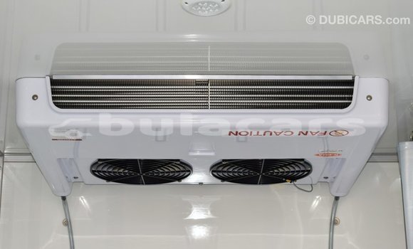 Buy Import Kia K3 White Car in Import - Dubai in Central Buy Import Kia K3 White Car in Import - Dubai in Central