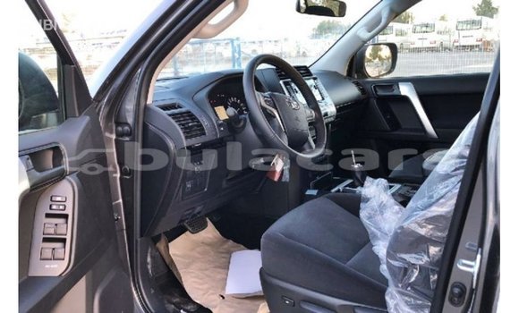 Buy Import Toyota Prado Black Car in Import - Dubai in Central Buy Import Toyota Prado Black Car in Import - Dubai in Central