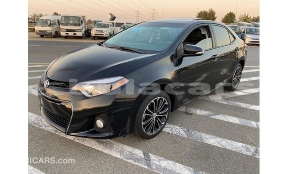 Buy Import Toyota Corolla Black Car in Import - Dubai in Central Buy Import Toyota Corolla Black Car in Import - Dubai in Central