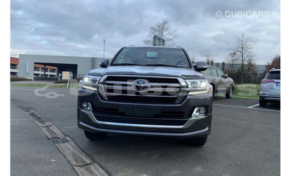 Buy Import Toyota Land Cruiser Black Car in Import - Dubai in Central Buy Import Toyota Land Cruiser Black Car in Import - Dubai in Central