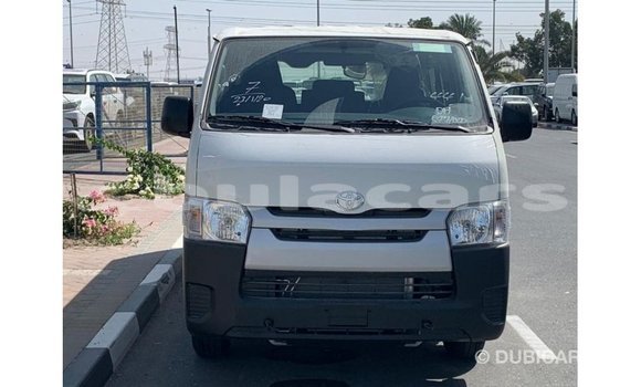 Buy Import Toyota Hiace White Car in Import - Dubai in Central Buy Import Toyota Hiace White Car in Import - Dubai in Central
