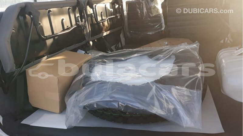 Big with watermark toyota land cruiser central import dubai 6708
