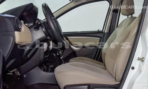 Buy Import Renault Duster White Car in Import - Dubai in Central Buy Import Renault Duster White Car in Import - Dubai in Central
