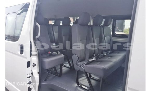 Buy Import Toyota Hiace White Car in Import - Dubai in Central Buy Import Toyota Hiace White Car in Import - Dubai in Central