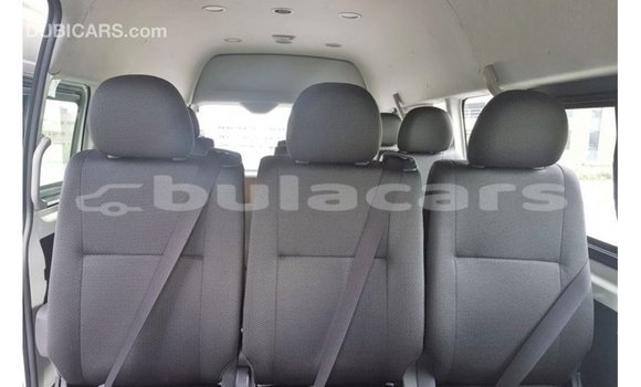 Buy Import Toyota Hiace White Car in Import - Dubai in Central Buy Import Toyota Hiace White Car in Import - Dubai in Central