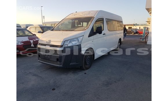 Buy Import Toyota Hiace White Car in Import - Dubai in Central Buy Import Toyota Hiace White Car in Import - Dubai in Central