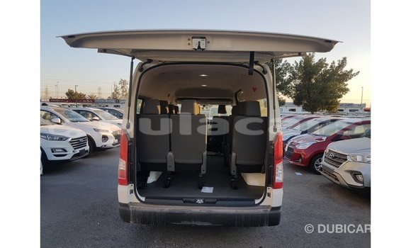 Buy Import Toyota Hiace White Car in Import - Dubai in Central Buy Import Toyota Hiace White Car in Import - Dubai in Central