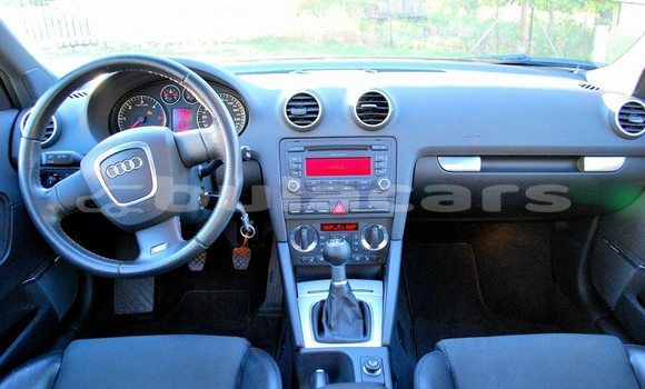 Acheter Occasion Voiture Audi A5 Autre à Deuba, Central Acheter Occasion Voiture Audi A5 Autre à Deuba, Central