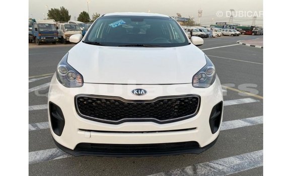 Buy Import Kia Sportage White Car in Import - Dubai in Central Buy Import Kia Sportage White Car in Import - Dubai in Central