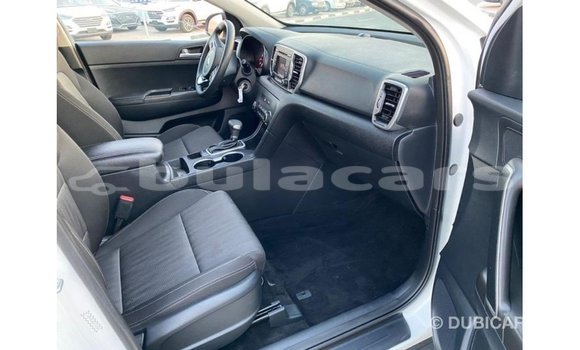 Buy Import Kia Sportage White Car in Import - Dubai in Central Buy Import Kia Sportage White Car in Import - Dubai in Central