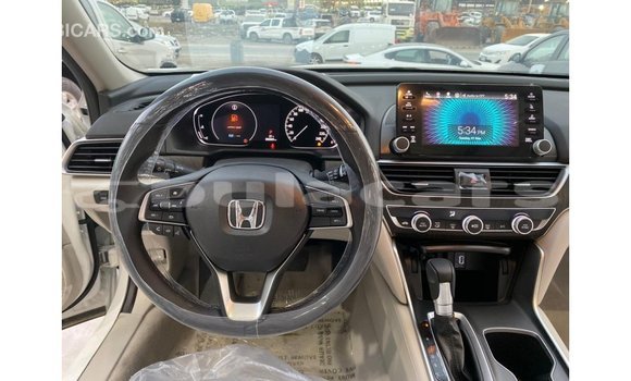Buy Import Honda Accord White Car in Import - Dubai in Central Buy Import Honda Accord White Car in Import - Dubai in Central