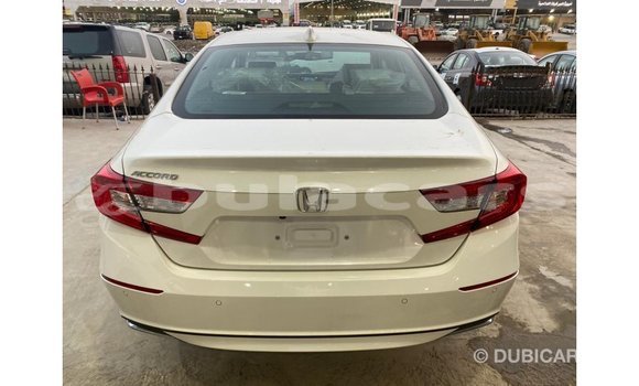 Buy Import Honda Accord White Car in Import - Dubai in Central Buy Import Honda Accord White Car in Import - Dubai in Central