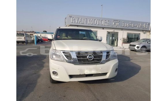 Buy Import Nissan Patrol White Car in Import - Dubai in Central Buy Import Nissan Patrol White Car in Import - Dubai in Central