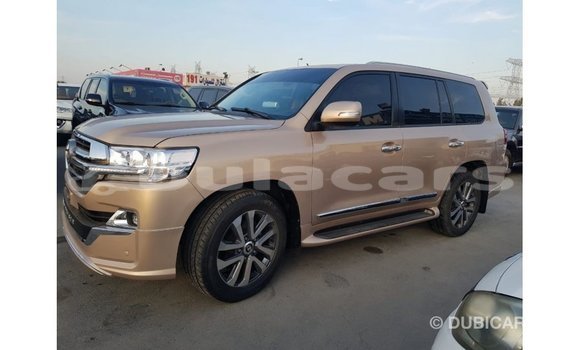 Buy Import Toyota Land Cruiser Other Car in Import - Dubai in Central Buy Import Toyota Land Cruiser Other Car in Import - Dubai in Central