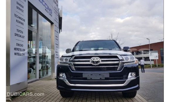 Buy Import Toyota Land Cruiser Black Car in Import - Dubai in Central Buy Import Toyota Land Cruiser Black Car in Import - Dubai in Central