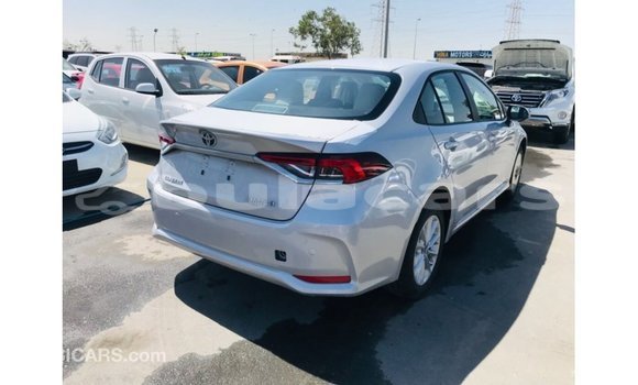Buy Import Toyota Corolla White Car in Import - Dubai in Central Buy Import Toyota Corolla White Car in Import - Dubai in Central