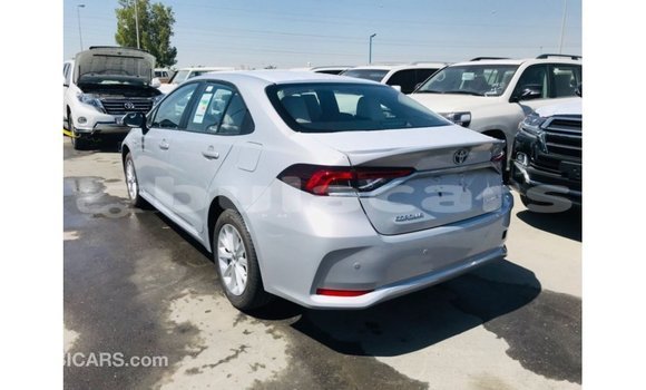 Buy Import Toyota Corolla White Car in Import - Dubai in Central Buy Import Toyota Corolla White Car in Import - Dubai in Central