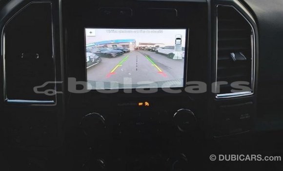 Acheter Import Voiture Ford V8 Noir à Import - Dubai, Central Acheter Import Voiture Ford V8 Noir à Import - Dubai, Central