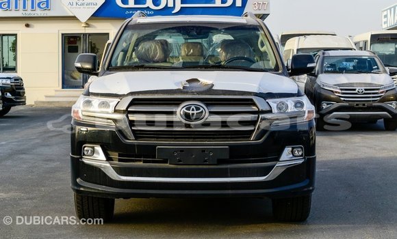 Acheter Import Voiture Toyota Land Cruiser Noir à Import - Dubai, Central Acheter Import Voiture Toyota Land Cruiser Noir à Import - Dubai, Central