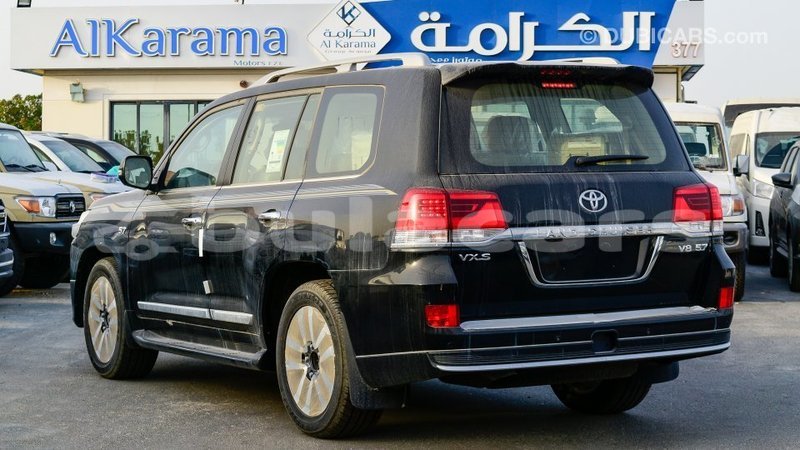 Big with watermark toyota land cruiser central import dubai 6748