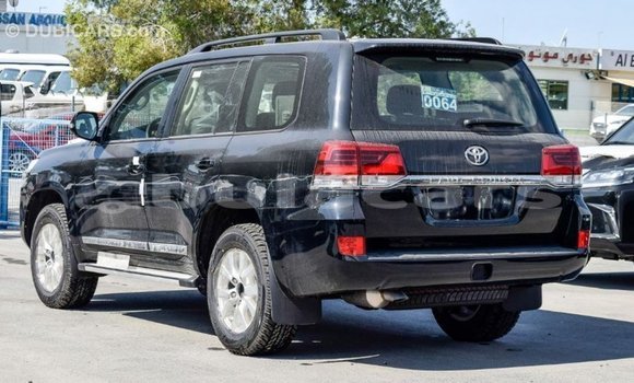 Buy Import Toyota Land Cruiser Black Car in Import - Dubai in Central Buy Import Toyota Land Cruiser Black Car in Import - Dubai in Central