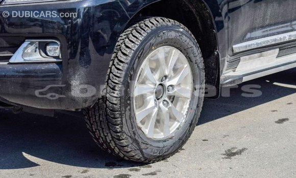 Buy Import Toyota Land Cruiser Black Car in Import - Dubai in Central Buy Import Toyota Land Cruiser Black Car in Import - Dubai in Central