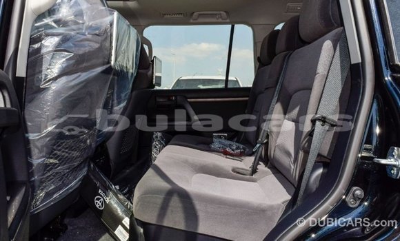 Buy Import Toyota Land Cruiser Black Car in Import - Dubai in Central Buy Import Toyota Land Cruiser Black Car in Import - Dubai in Central