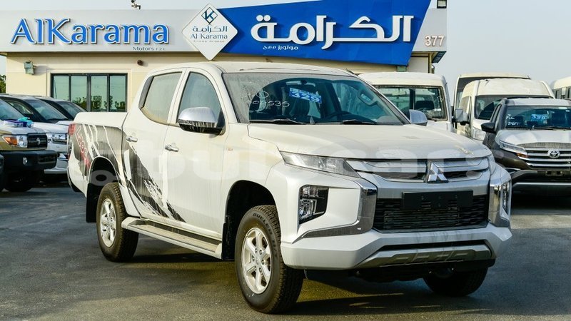 Big with watermark mitsubishi l200 central import dubai 6757