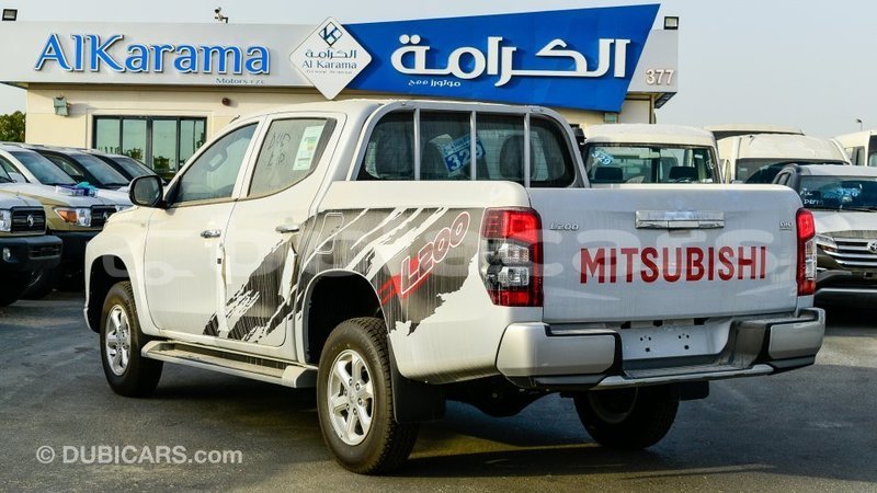 Big with watermark mitsubishi l200 central import dubai 6757